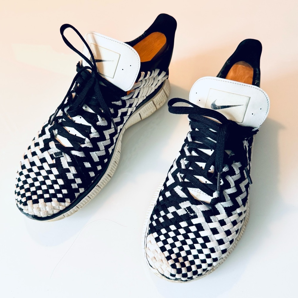 Nike Woven Black and White Sneakers